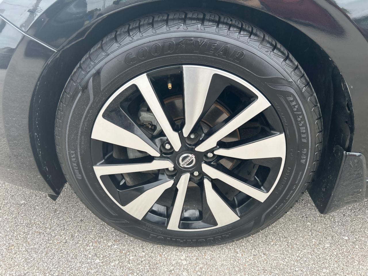 Nissan Sentra SV CVT 2022