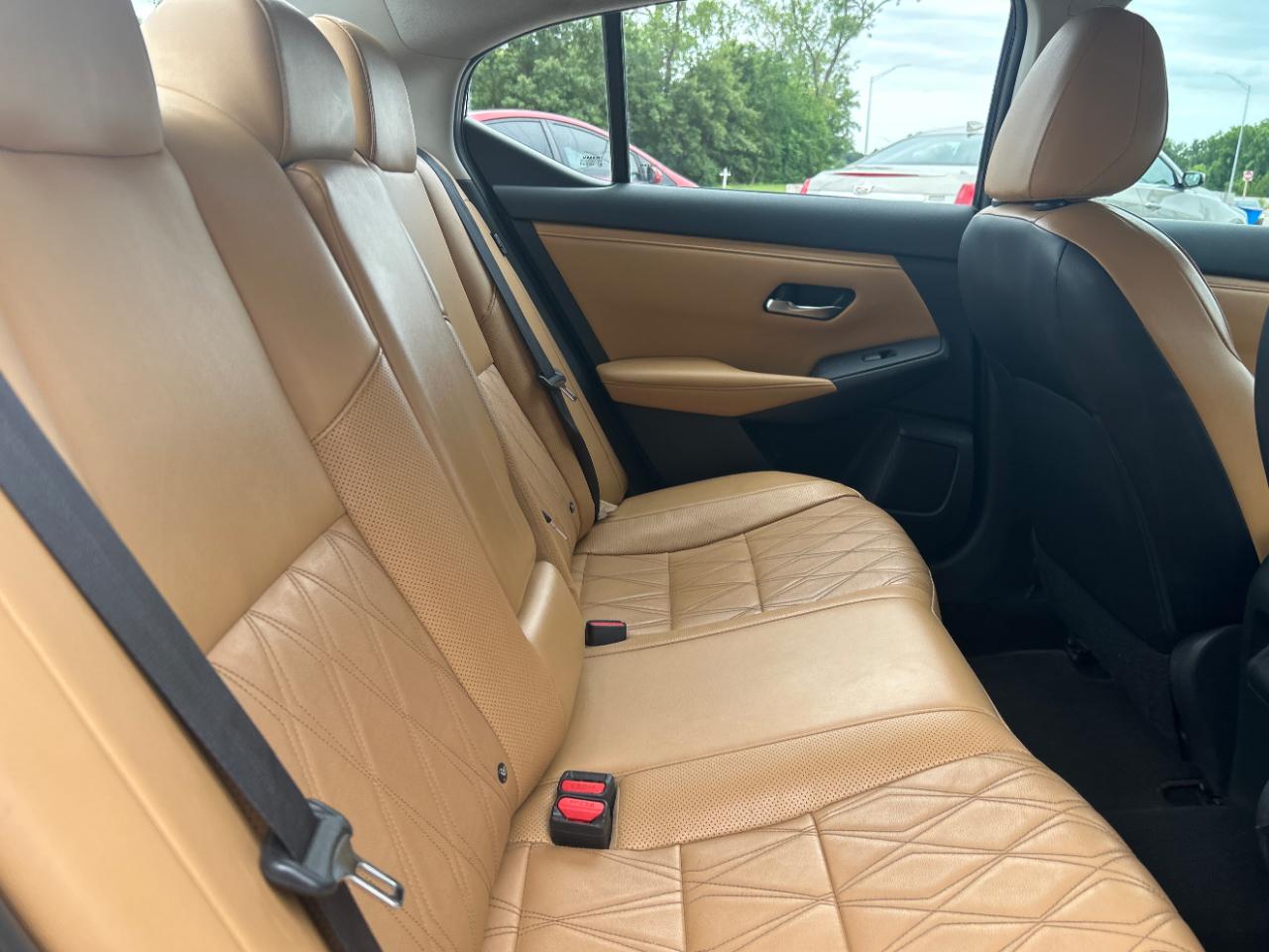 Nissan Sentra SV CVT 2022