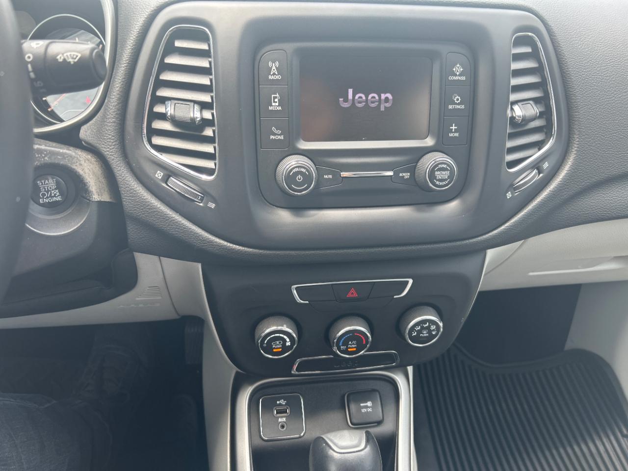 Jeep Compass Latitude FWD 2018