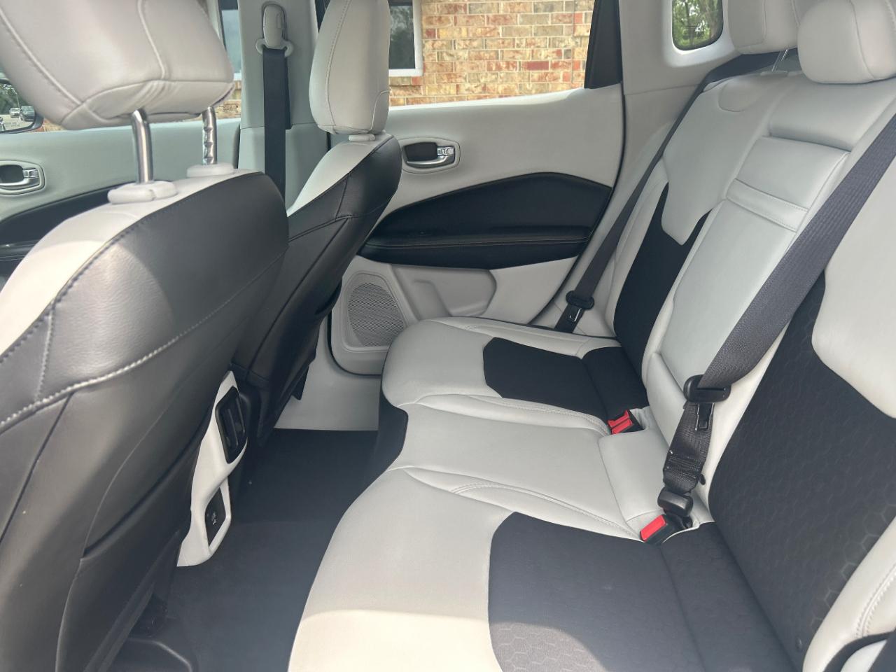 Jeep Compass Latitude FWD 2018