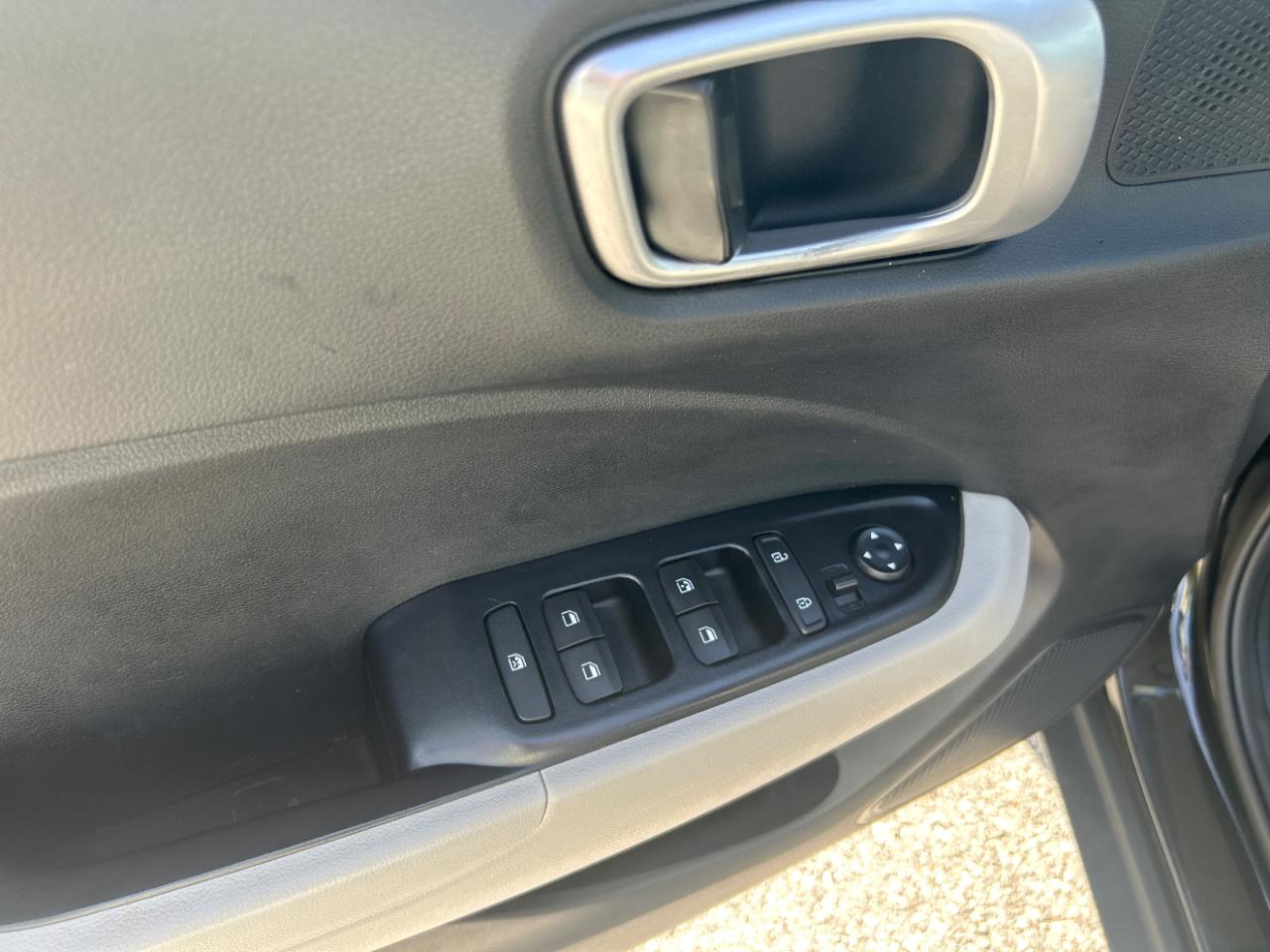 Hyundai Venue SEL IVT 2020