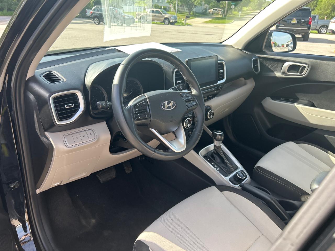 Hyundai Venue SEL IVT 2020