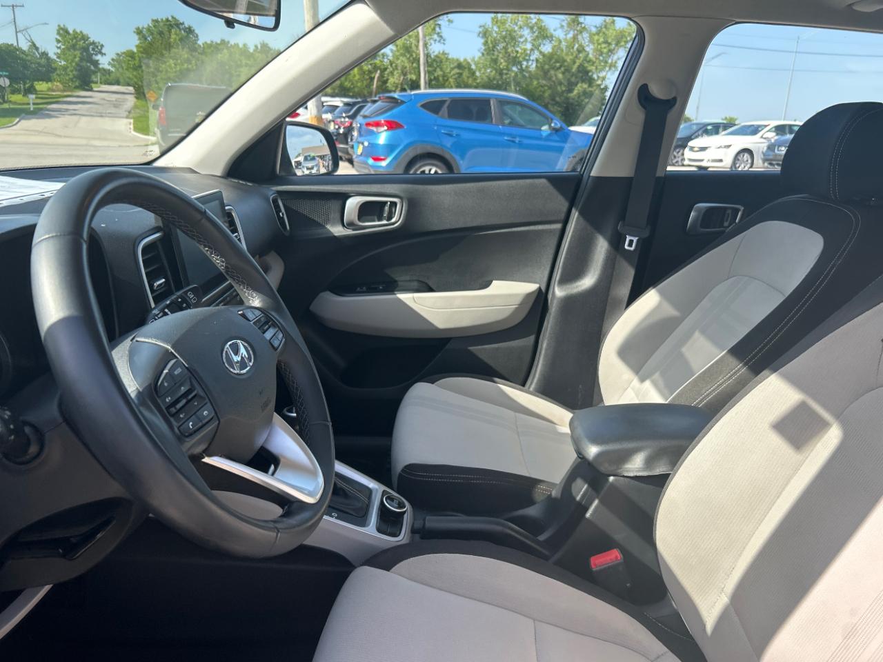 Hyundai Venue SEL IVT 2020
