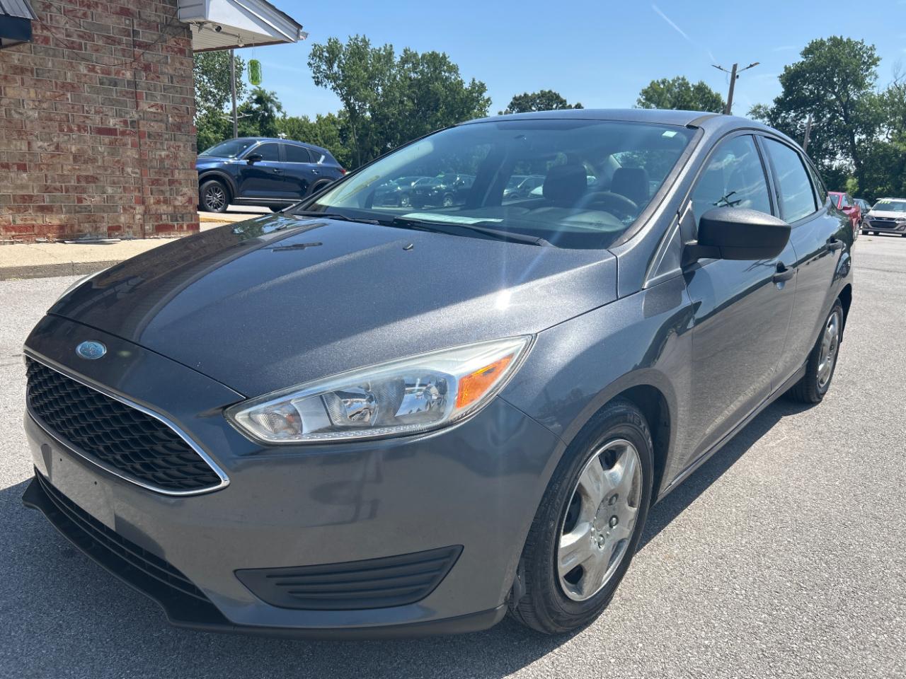 Gray 2018 Ford Focus Sedan Front-Wheel Drive Automatic