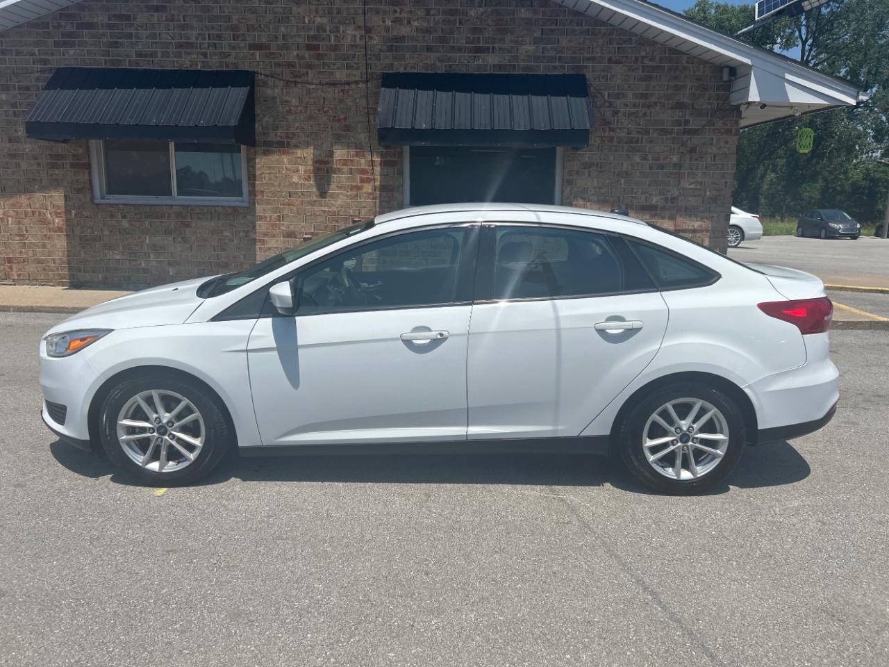 Ford Focus SE Sedan 2018