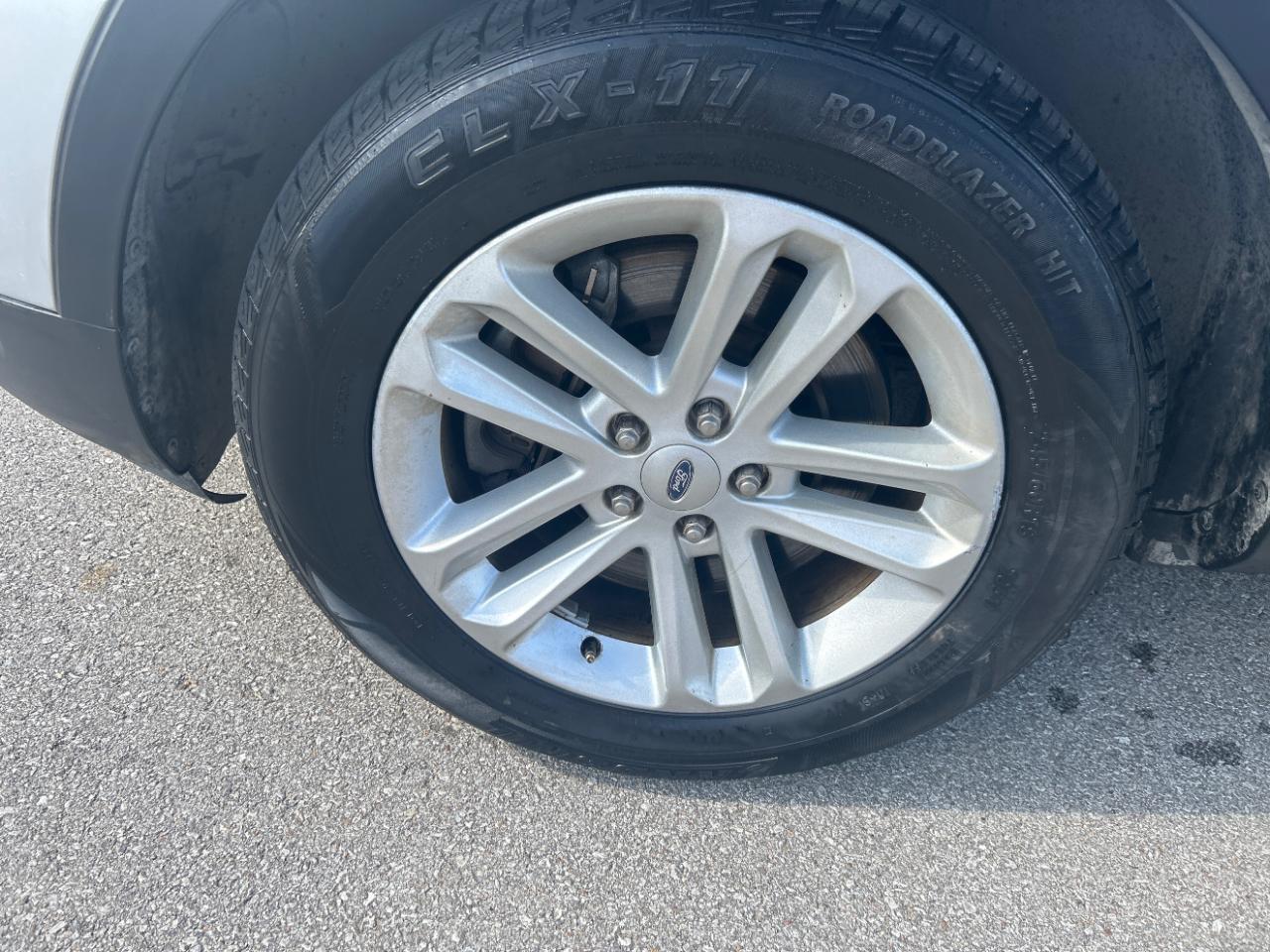 Ford Explorer FWD 4dr XLT 2016