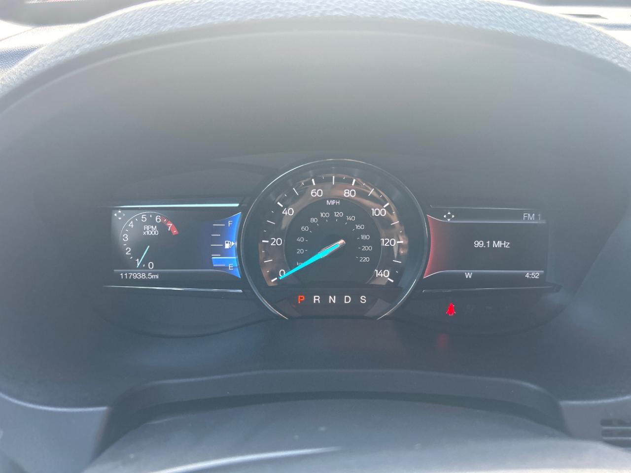 Ford Explorer FWD 4dr XLT 2016