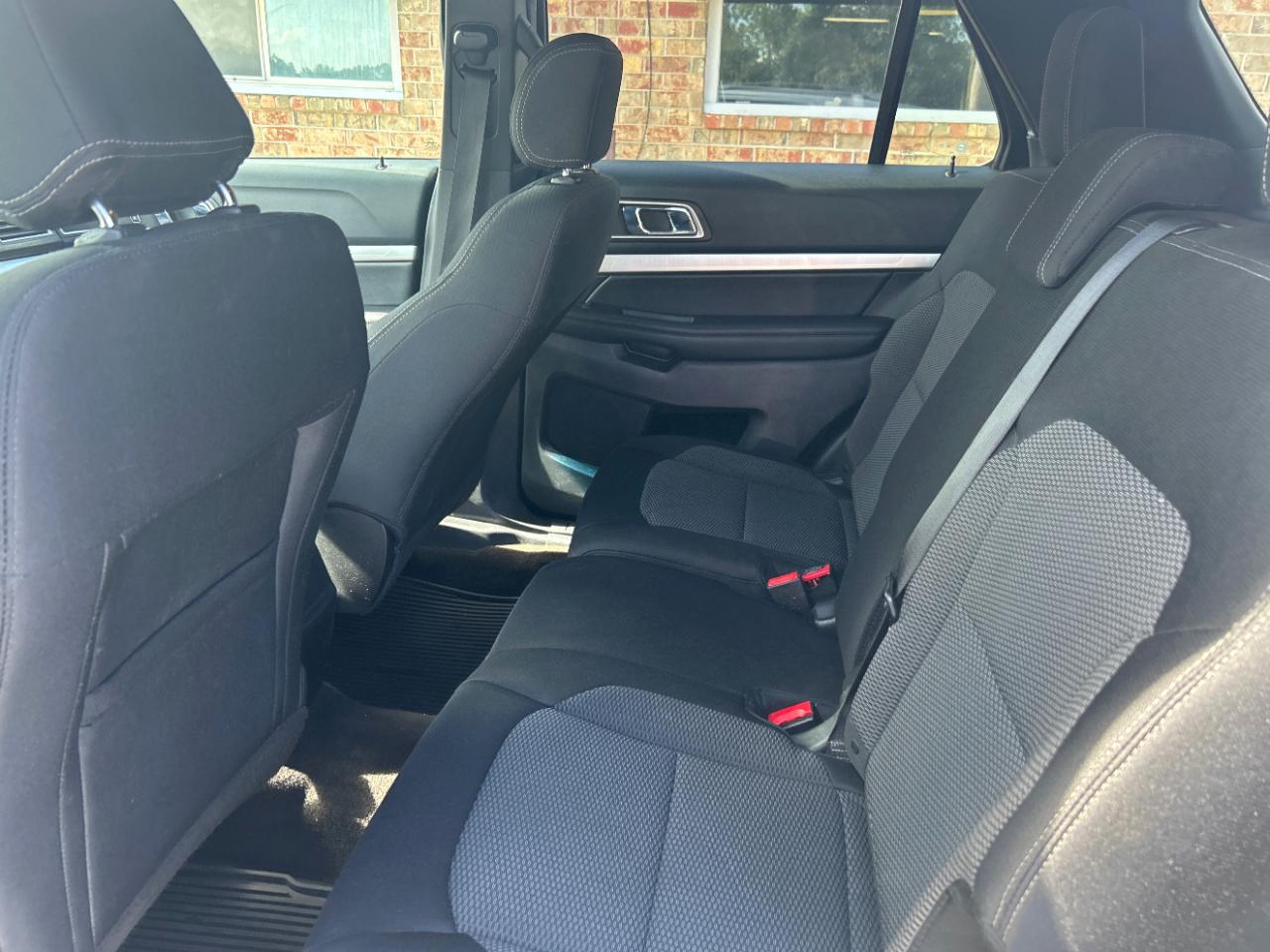 Ford Explorer FWD 4dr XLT 2016