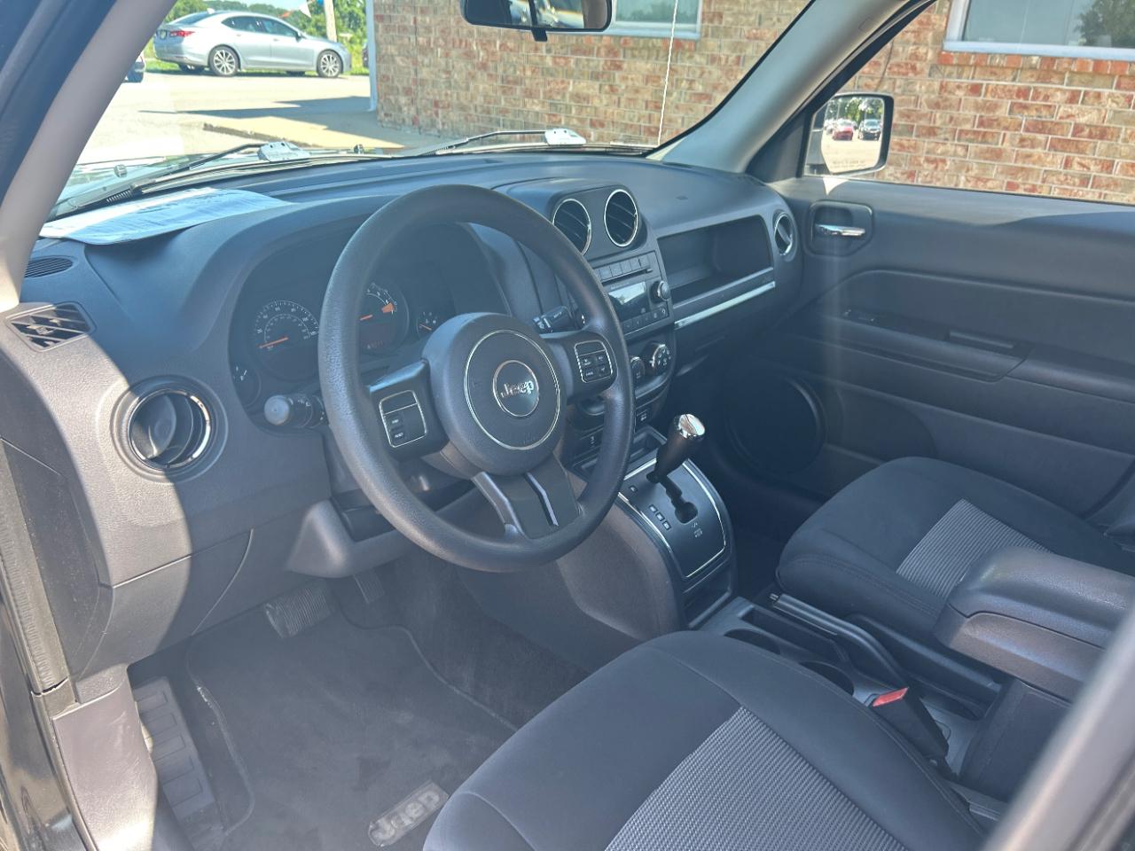 Jeep Patriot FWD 4dr Altitude 2014