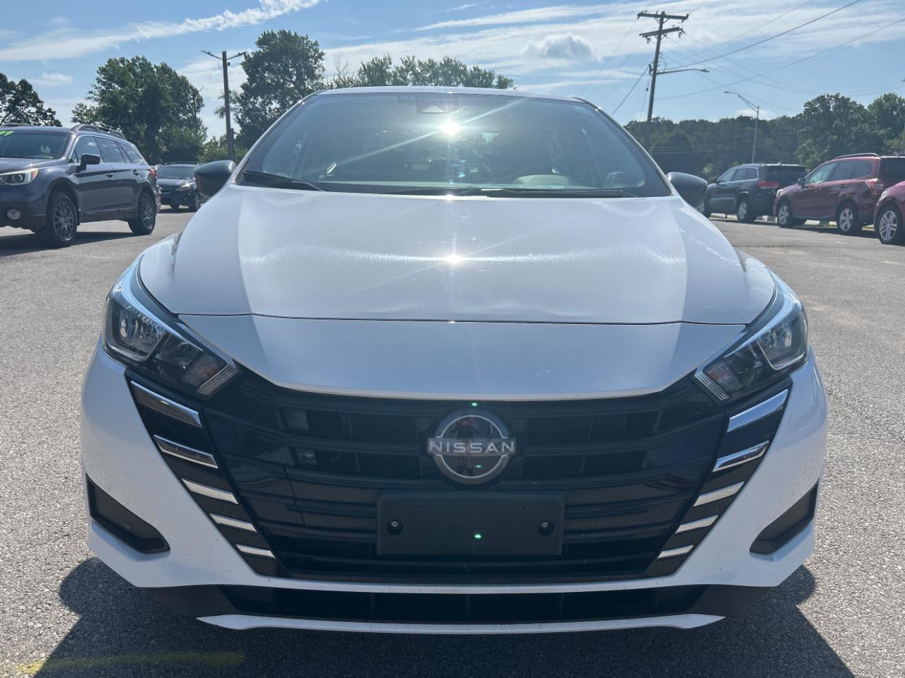 Nissan Versa S CVT 2024