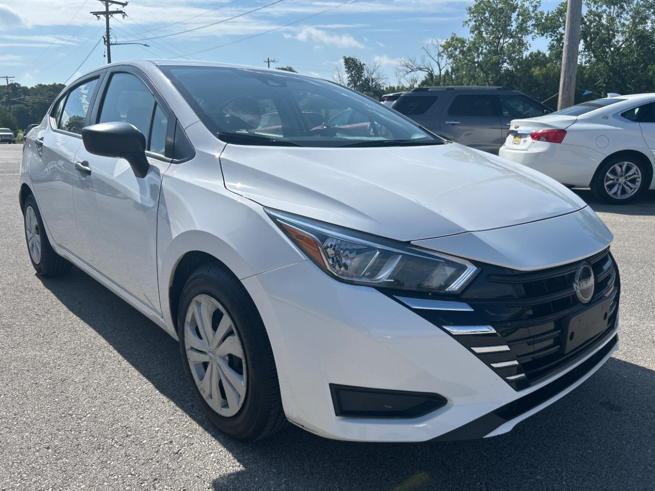 Nissan Versa S CVT 2024
