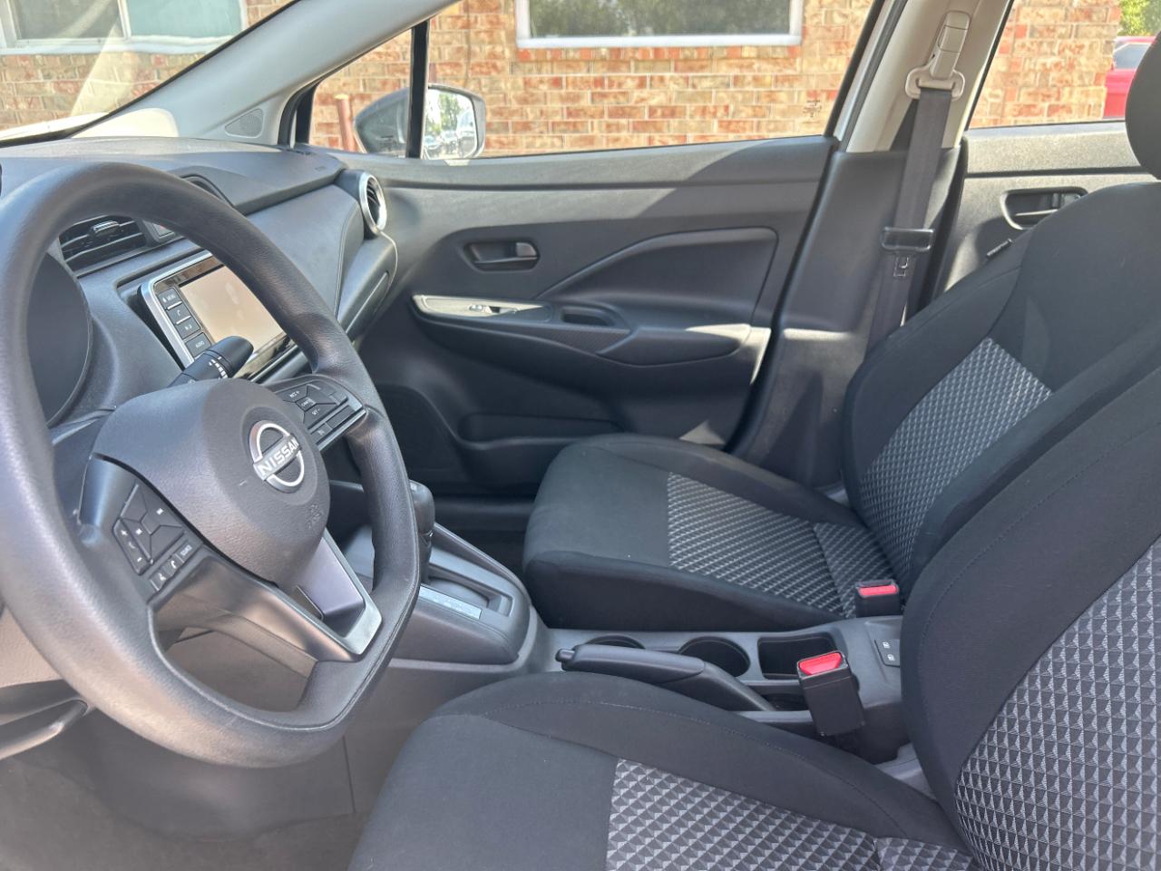Nissan Versa S CVT 2024