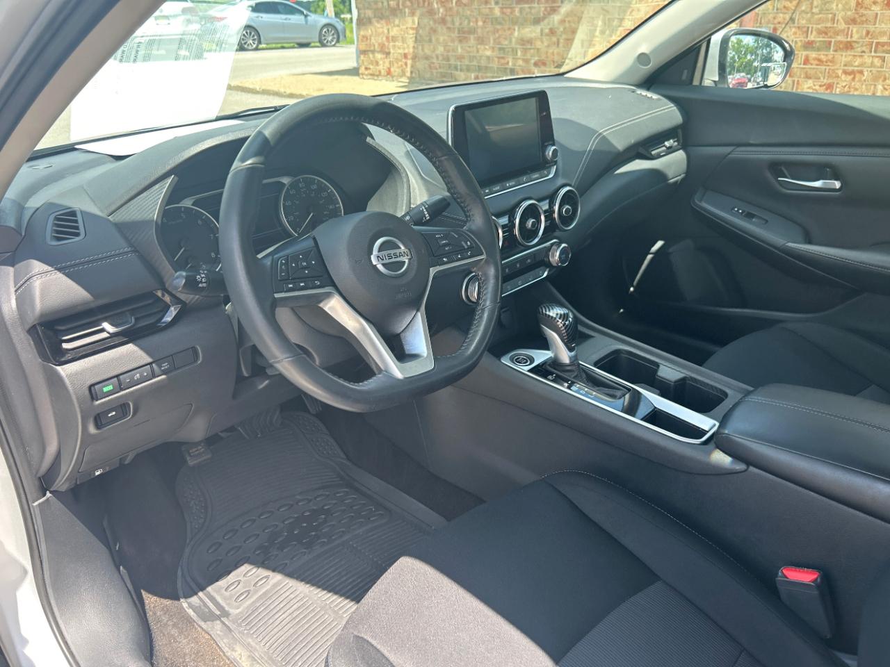Nissan Sentra SV CVT 2022