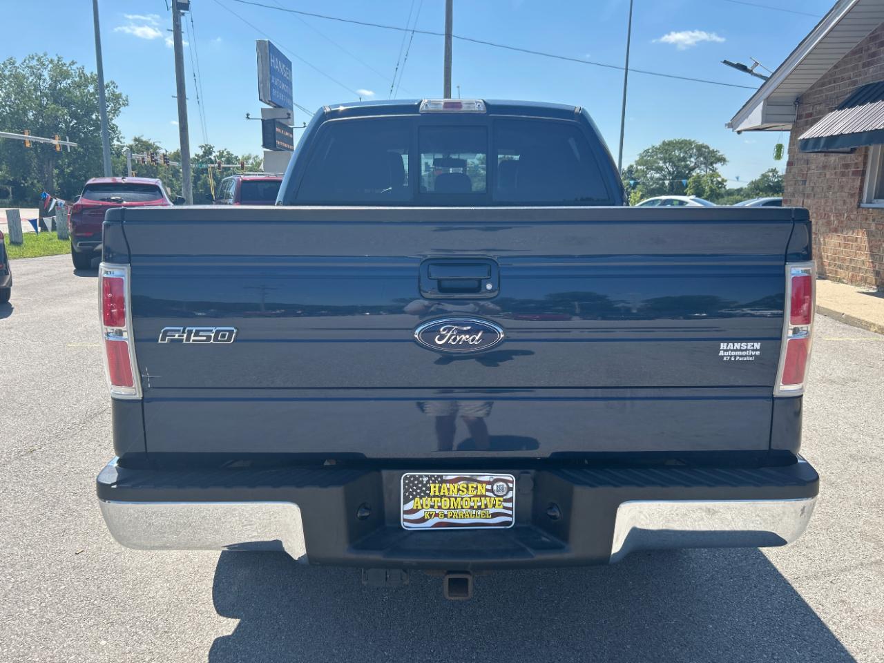 Ford F-150 4WD SuperCrew 145" XL 2013