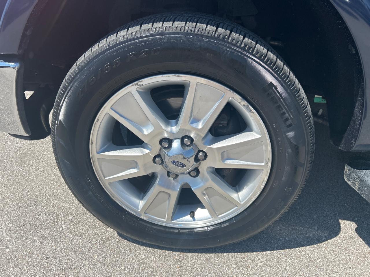 Ford F-150 4WD SuperCrew 145" XL 2013