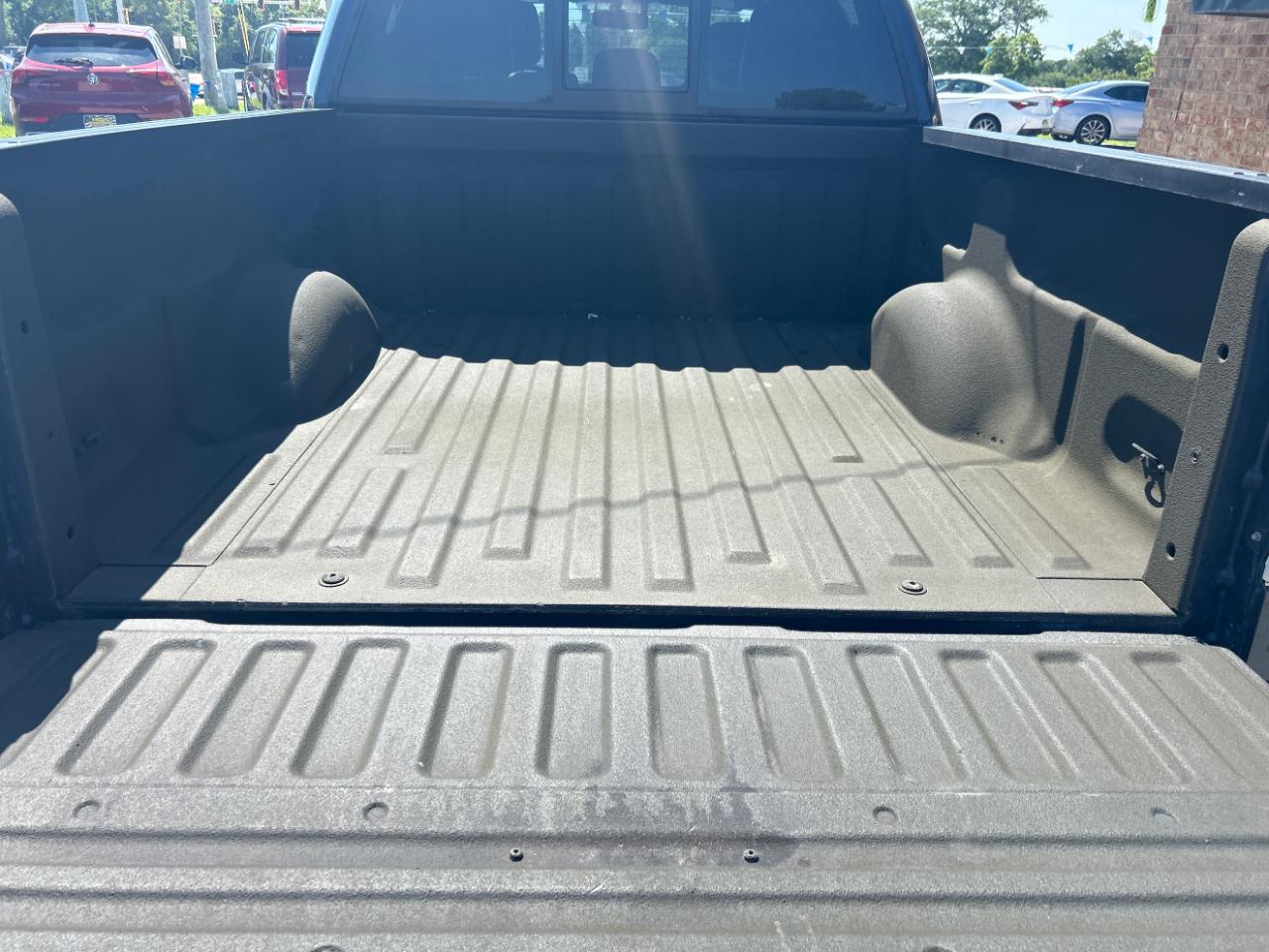Ford F-150 4WD SuperCrew 145" XL 2013