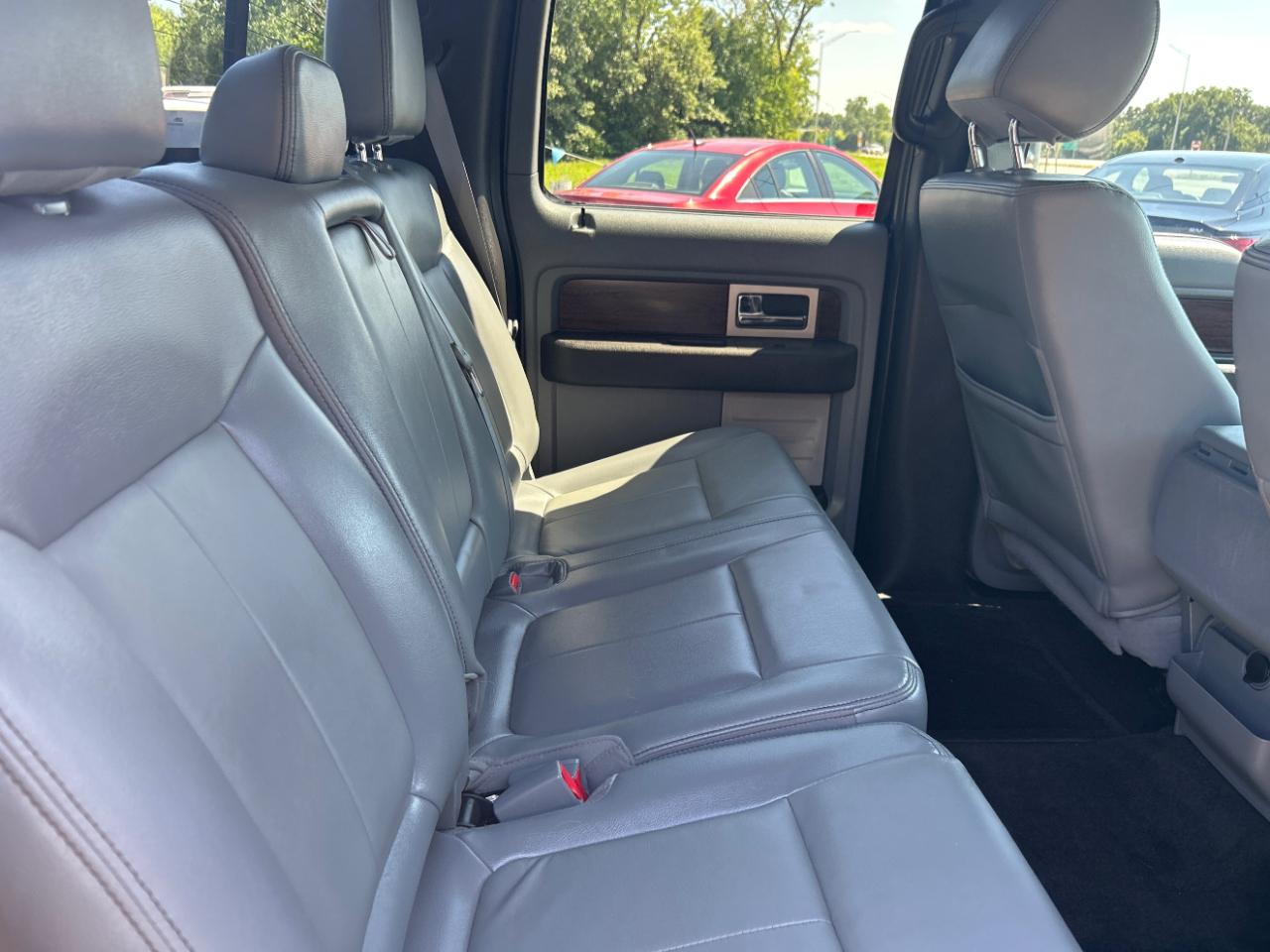 Ford F-150 4WD SuperCrew 145" XL 2013