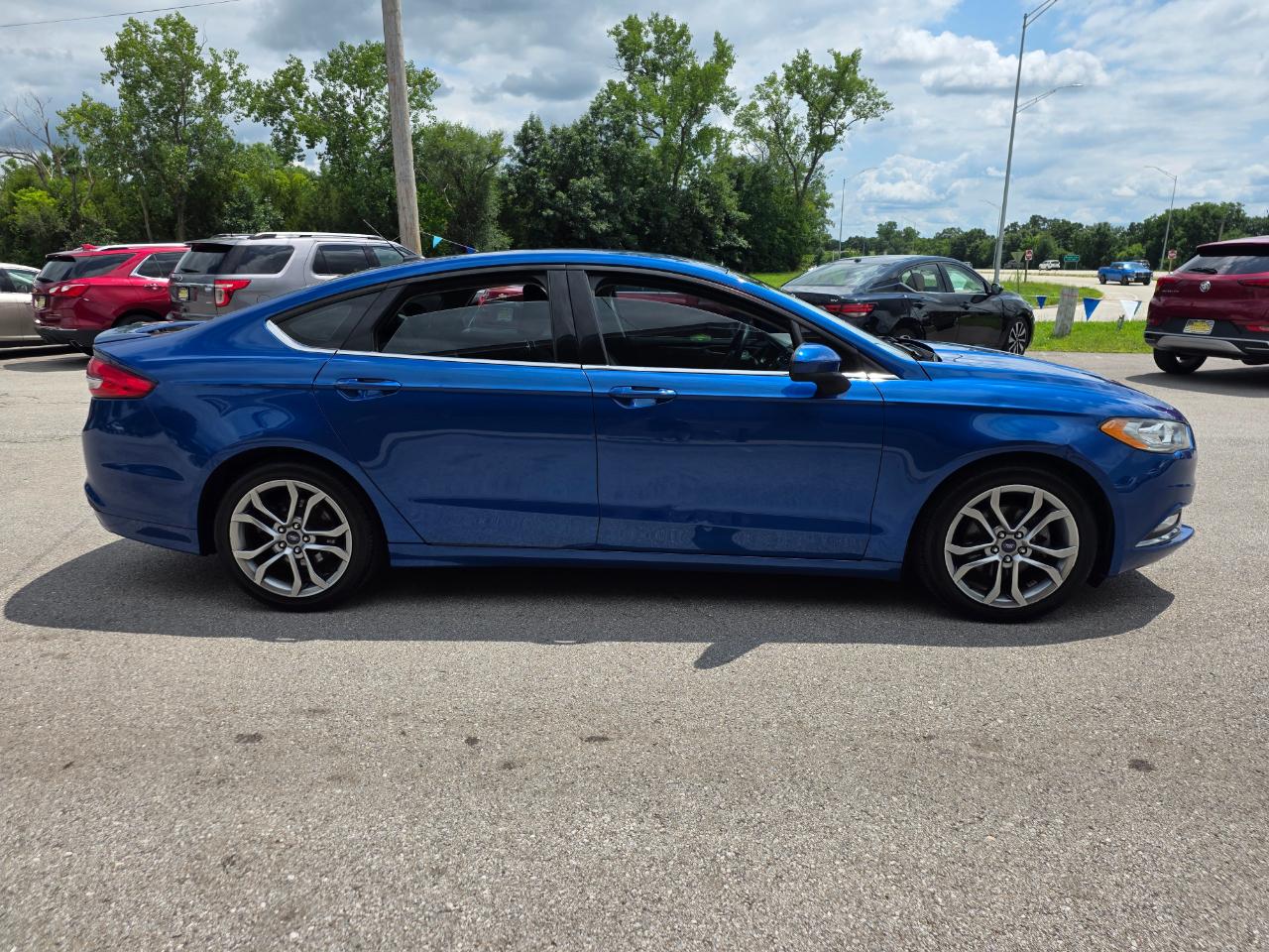 Ford Fusion SE FWD 2017