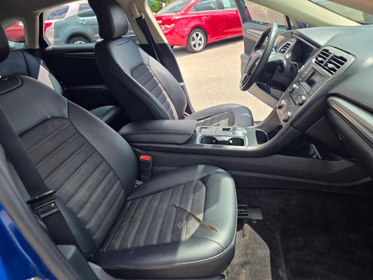 Ford Fusion SE FWD 2017