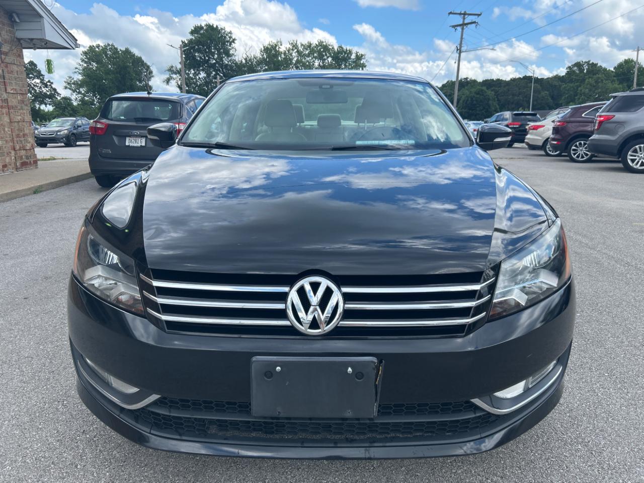 Volkswagen Passat 4dr Sdn 1.8T Auto S 2015