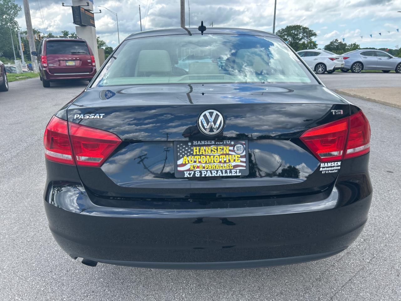Volkswagen Passat 4dr Sdn 1.8T Auto S 2015