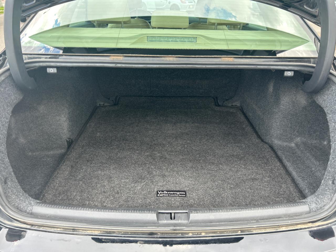 Volkswagen Passat 4dr Sdn 1.8T Auto S 2015