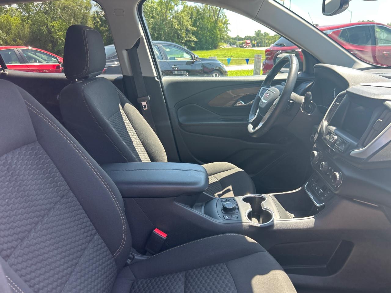 GMC Terrain FWD 4dr SLE 2020