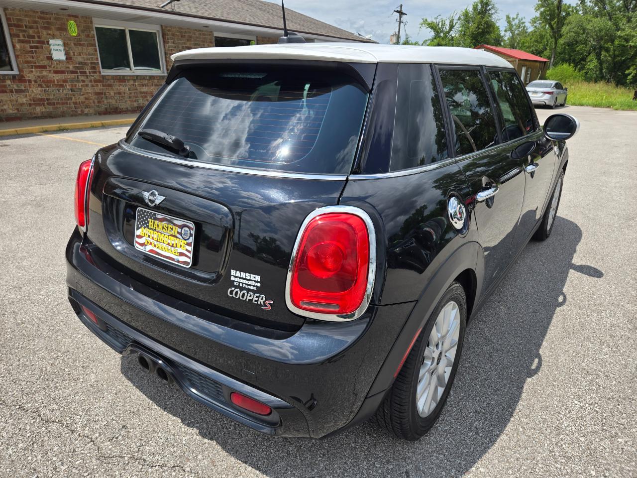 MINI Cooper Hardtop 4 Door 4dr HB S 2015
