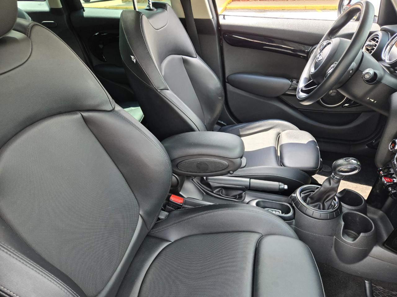 MINI Cooper Hardtop 4 Door 4dr HB S 2015