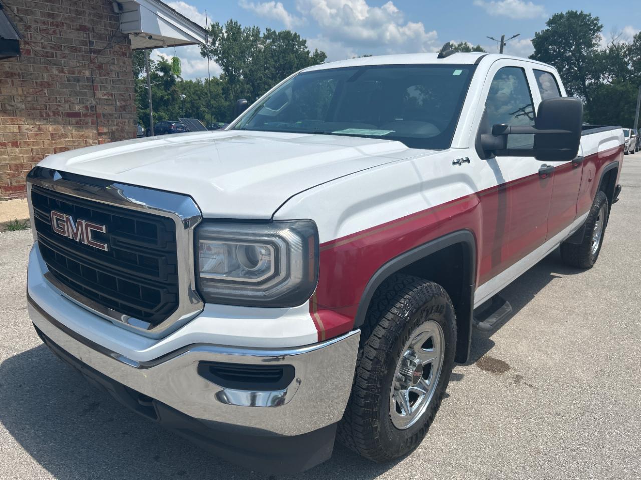 2016 GMC Sierra 1500 4WD Double Cab 143.5"