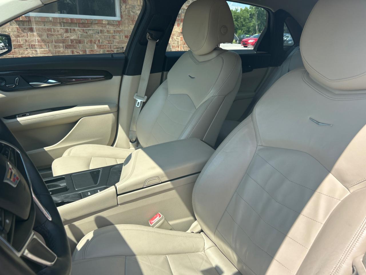 Cadillac CT6 4dr Sdn 3.6L AWD 2016