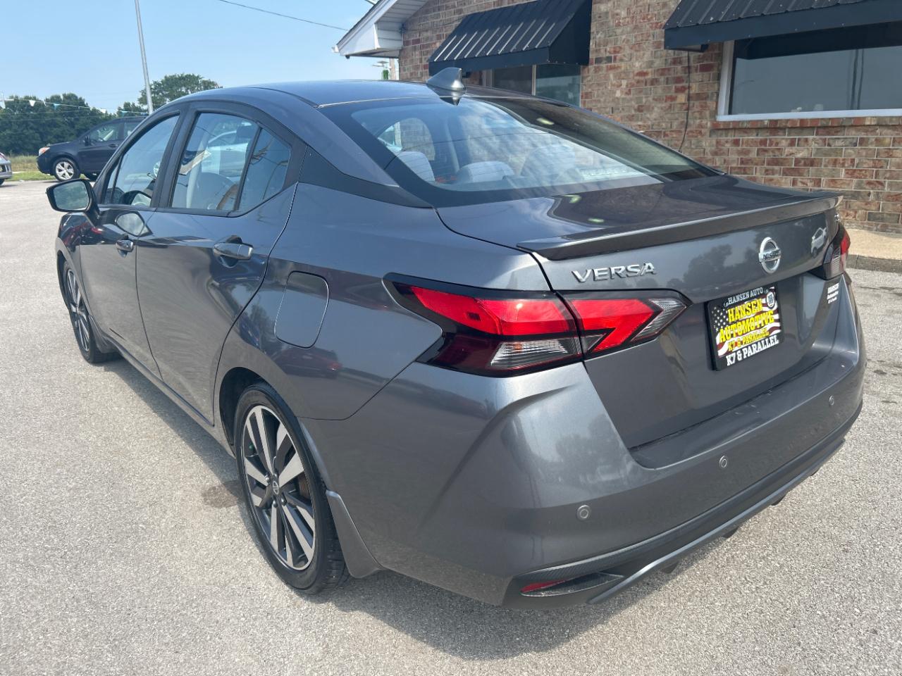 Nissan Versa SR CVT 2020