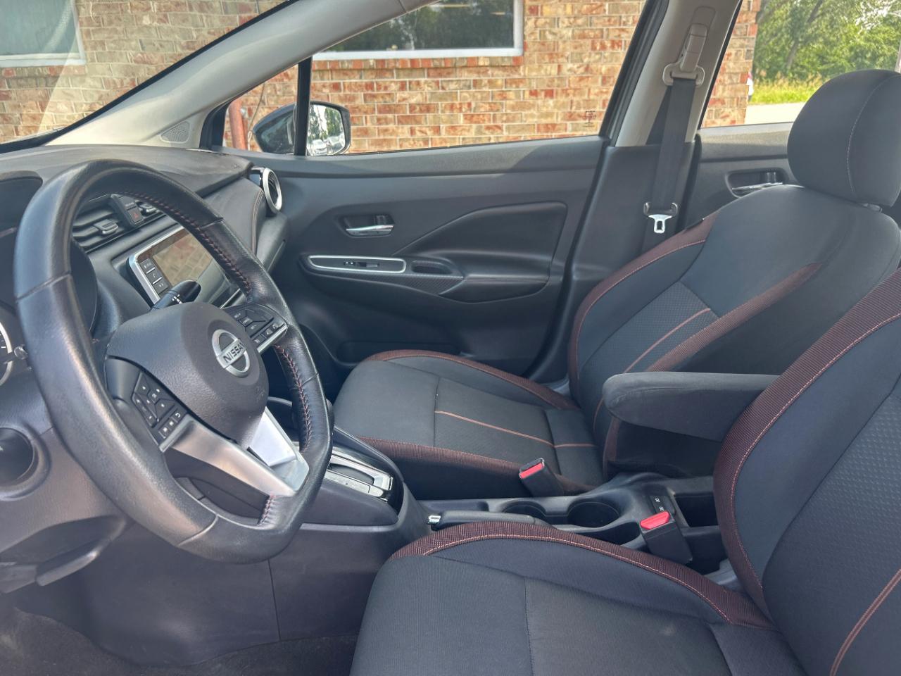 Nissan Versa SR CVT 2020