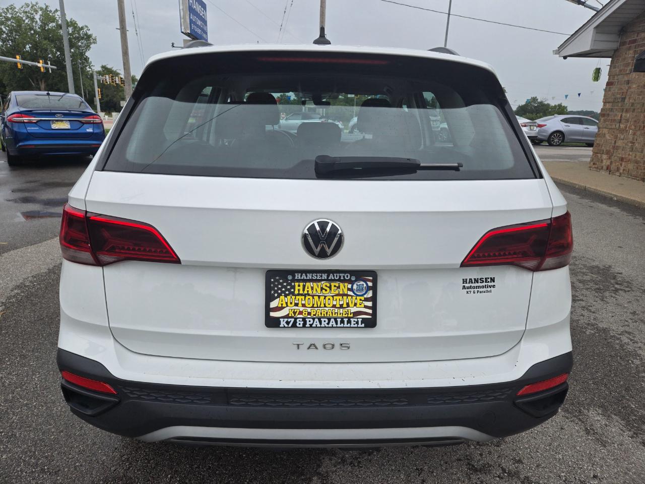 Volkswagen Taos S FWD 2023