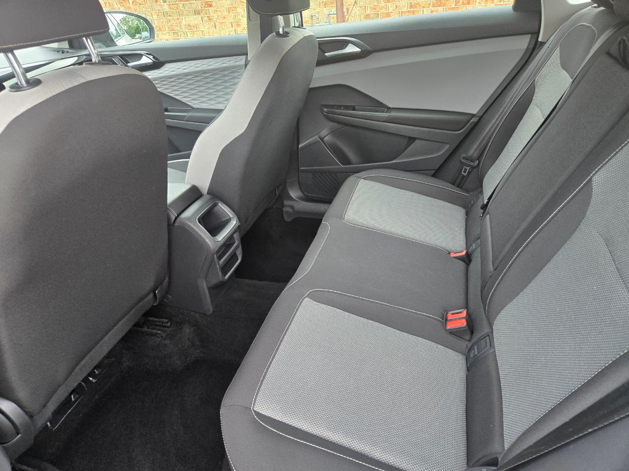 Volkswagen Taos S FWD 2023
