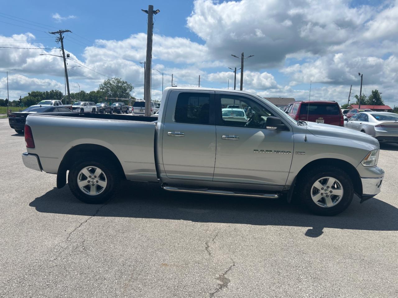 Dodge 1500 4WD Quad Cab 140.5" Big Horn 2011