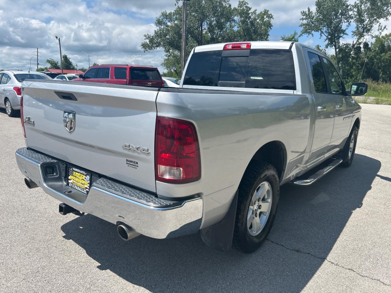 Dodge 1500 4WD Quad Cab 140.5" Big Horn 2011