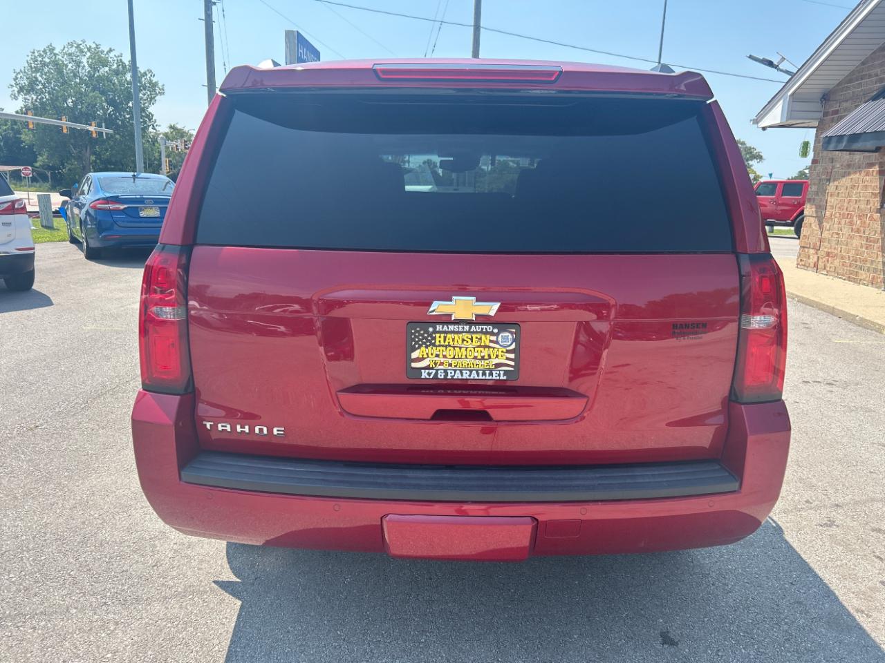 Chevrolet Tahoe 4WD 4dr LT 2015