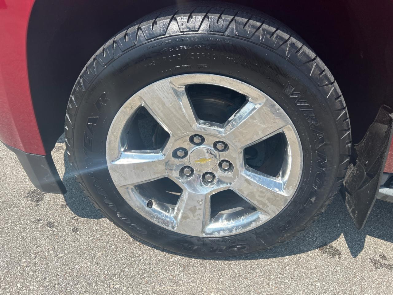 Chevrolet Tahoe 4WD 4dr LT 2015