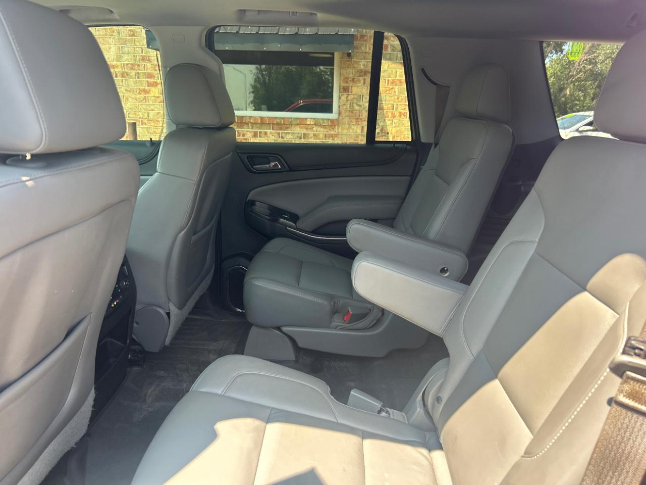Chevrolet Tahoe 4WD 4dr LT 2015