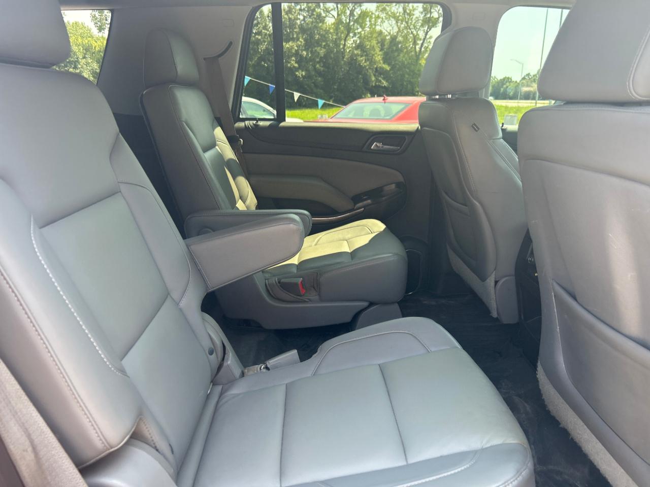 Chevrolet Tahoe 4WD 4dr LT 2015