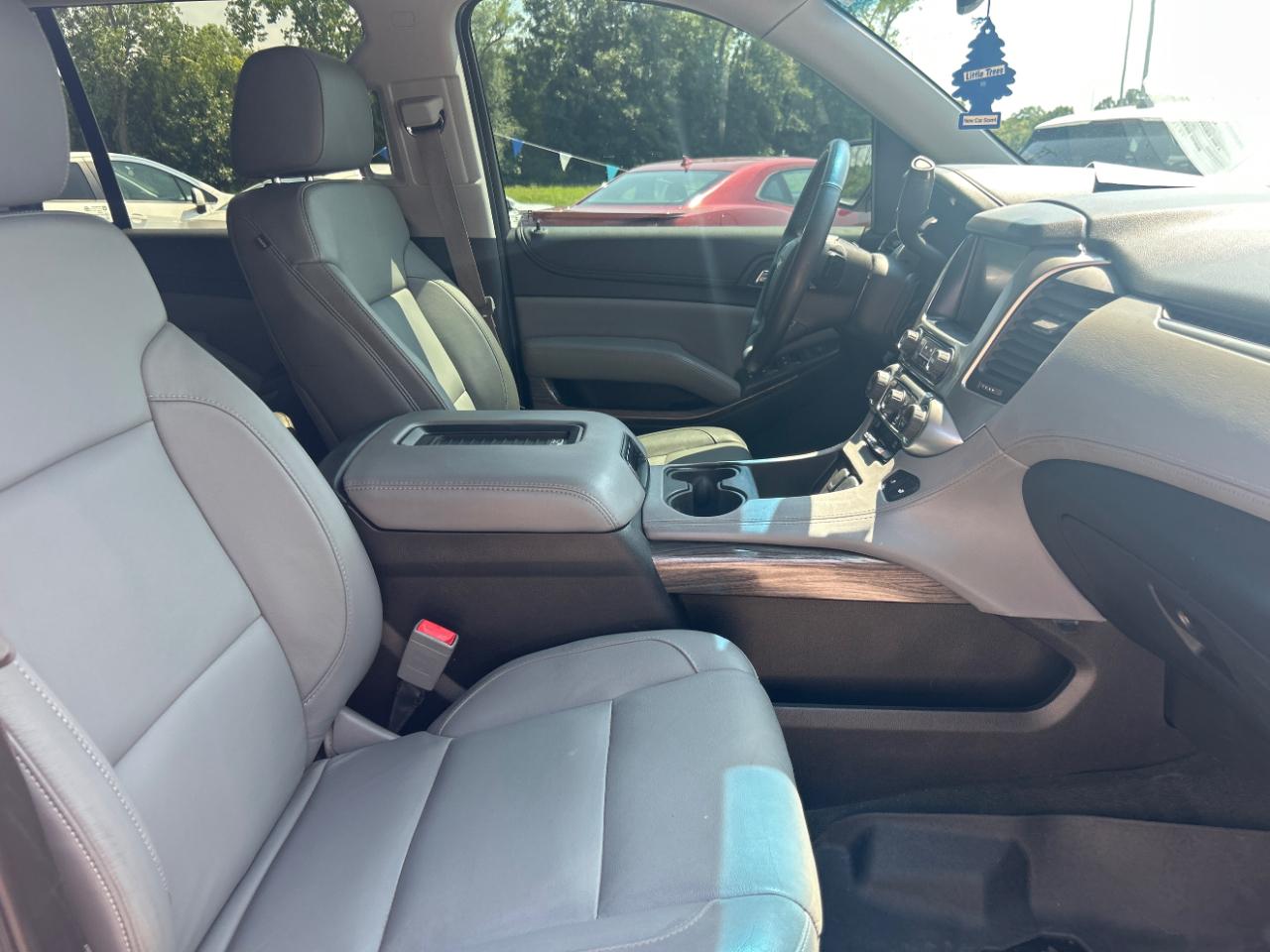 Chevrolet Tahoe 4WD 4dr LT 2015
