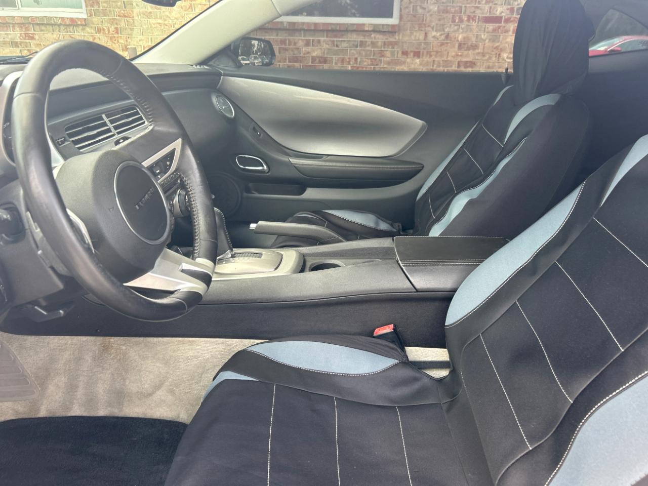 Chevrolet Camaro 2dr Cpe 2LT 2011