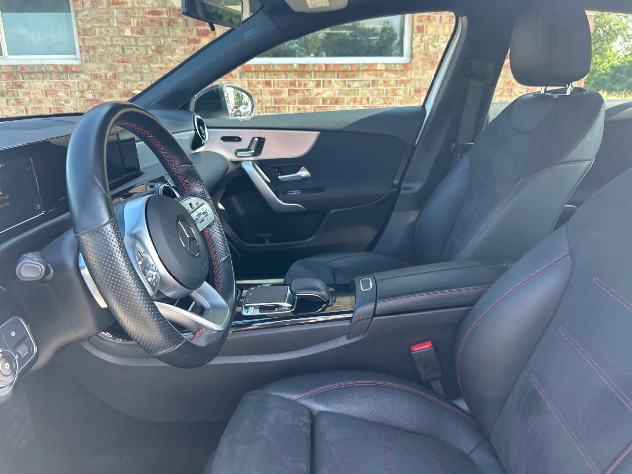 Mercedes-Benz A-Class A 220 4MATIC Sedan 2019