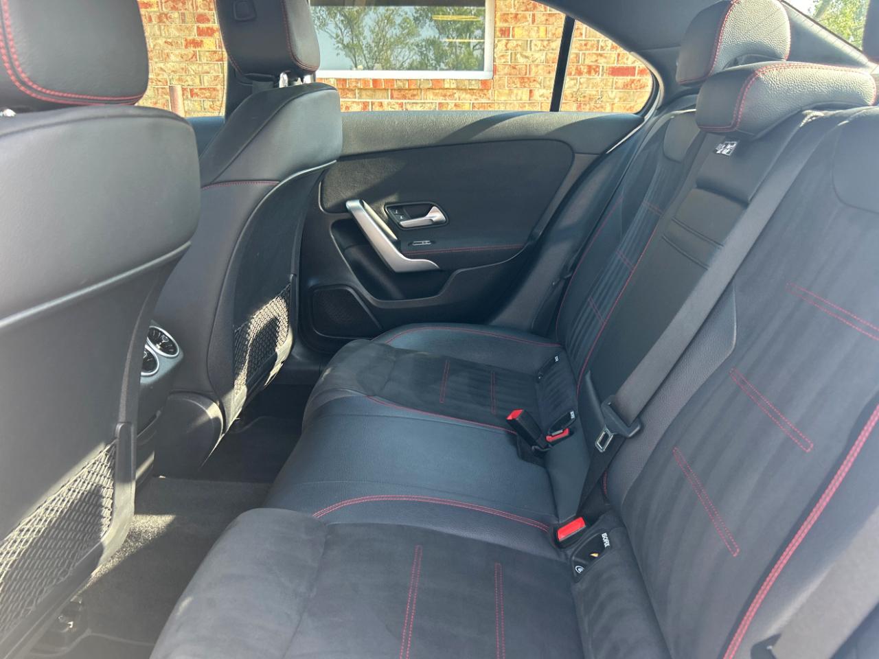Mercedes-Benz A-Class A 220 4MATIC Sedan 2019