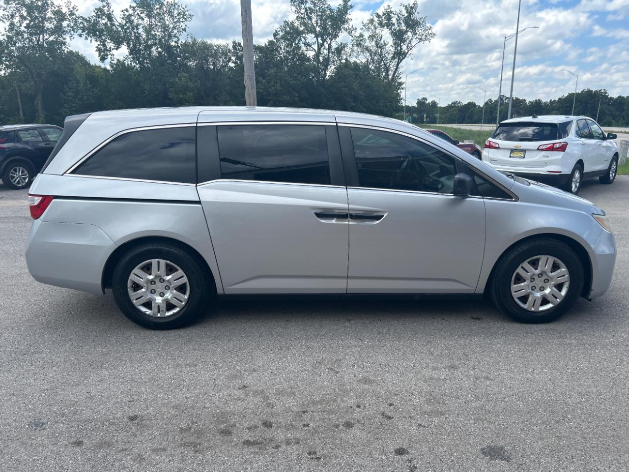 Honda Odyssey 5dr LX 2012
