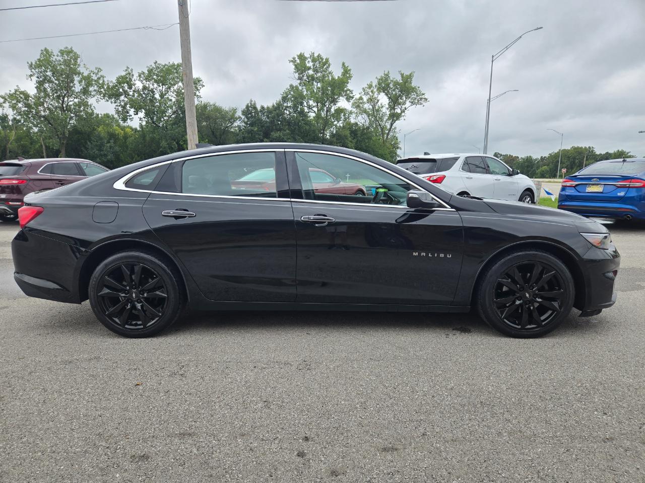 Chevrolet Malibu 4dr Sdn Premier w/2LZ 2017