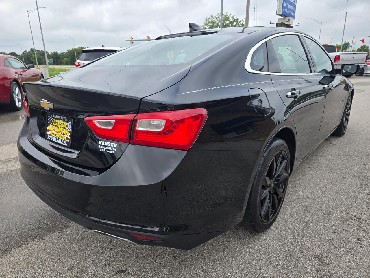 Chevrolet Malibu 4dr Sdn Premier w/2LZ 2017
