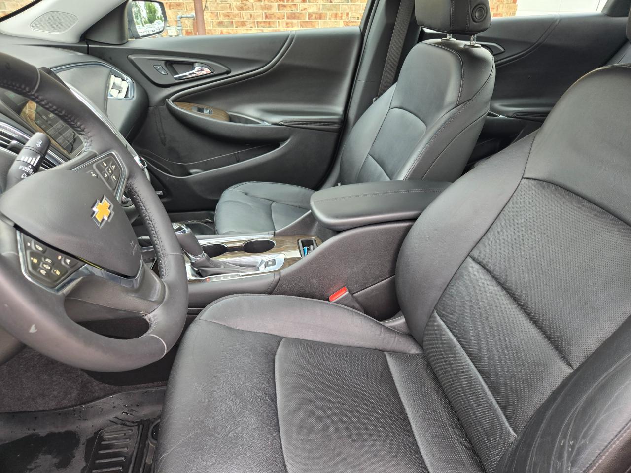 Chevrolet Malibu 4dr Sdn Premier w/2LZ 2017