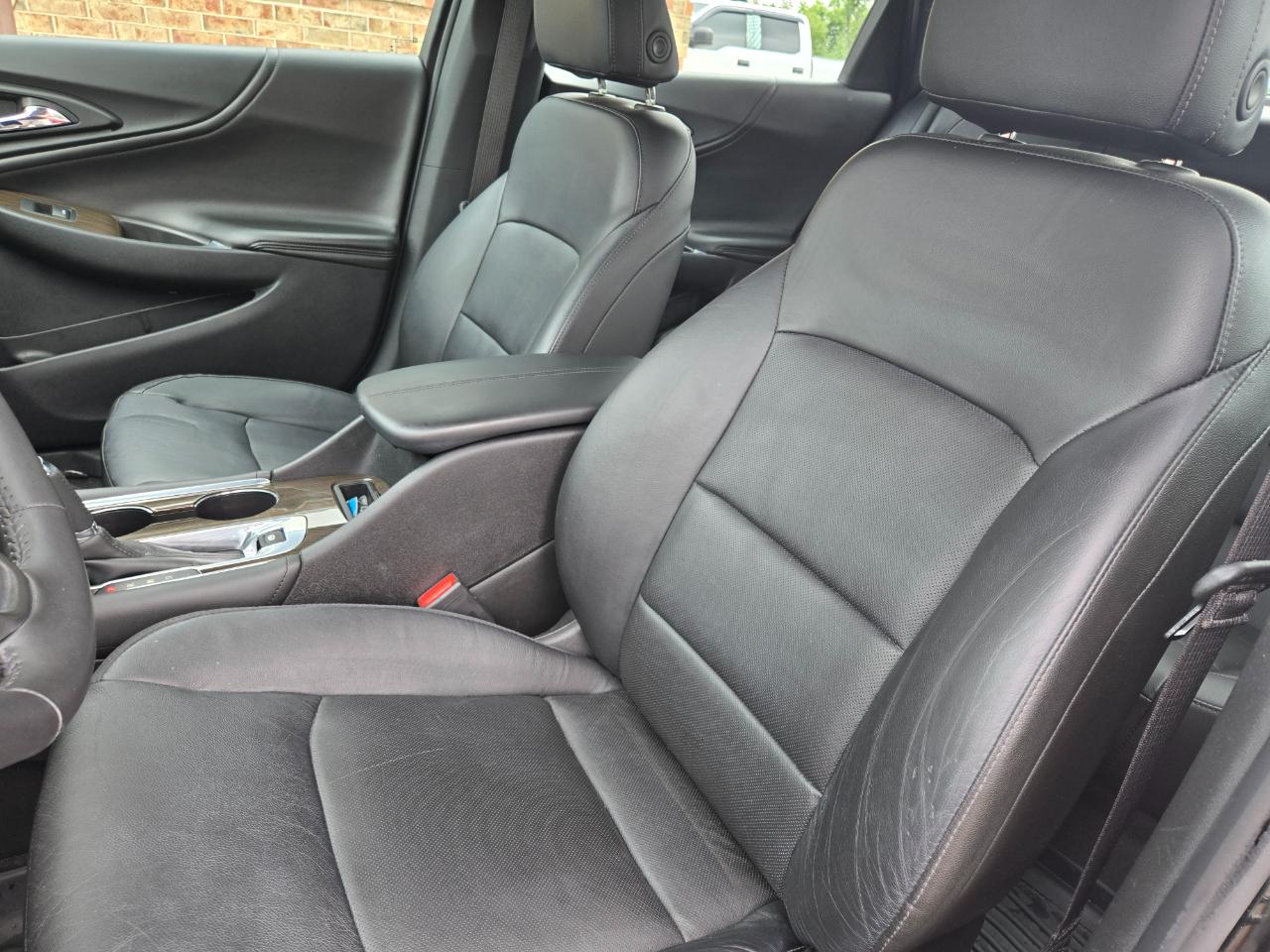 Chevrolet Malibu 4dr Sdn Premier w/2LZ 2017